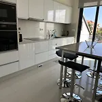 Appartement Raphael Views *